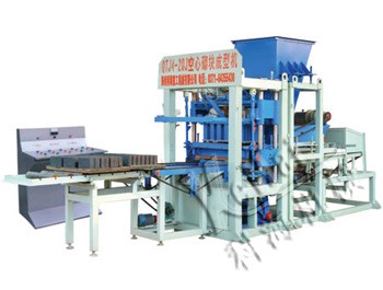 供应QTJ4-20J全自动砌块成型机